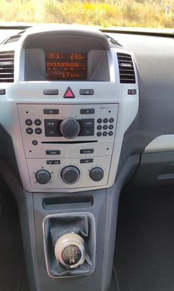 Opel Zafira cena 16500 przebieg: 259000, rok produkcji 2009 z Toruń małe 742